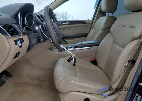 2016 Mercedes-Benz Gl 450 4Matic z USA, uszkodzony, nr VIN 4JGDF6EE2GA620081